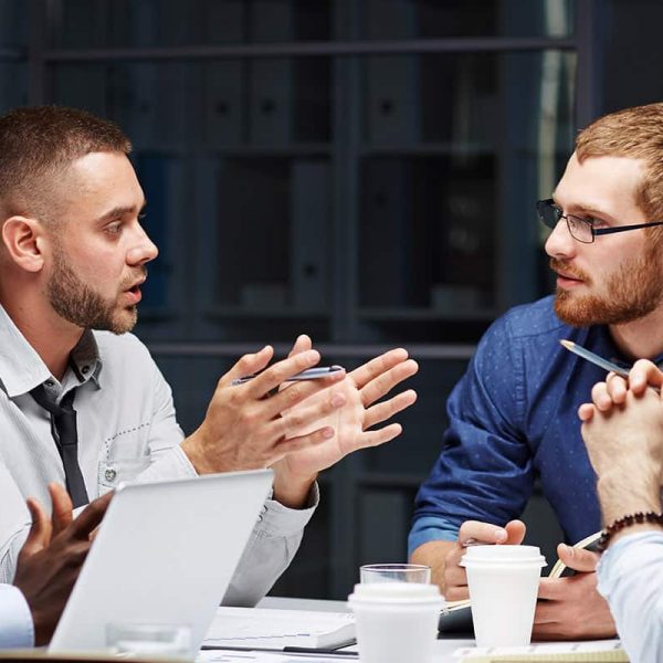 How Local Businesses Can Compete with Big Brands Using AI Marketing